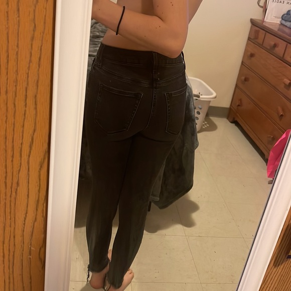 Black PacSun distressed Jean - Picture 4 of 4